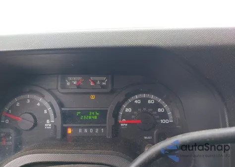 2013 Ford E-250 Commercial z USA, uszkodzony, nr VIN 1FTNE2EW7DDA98829